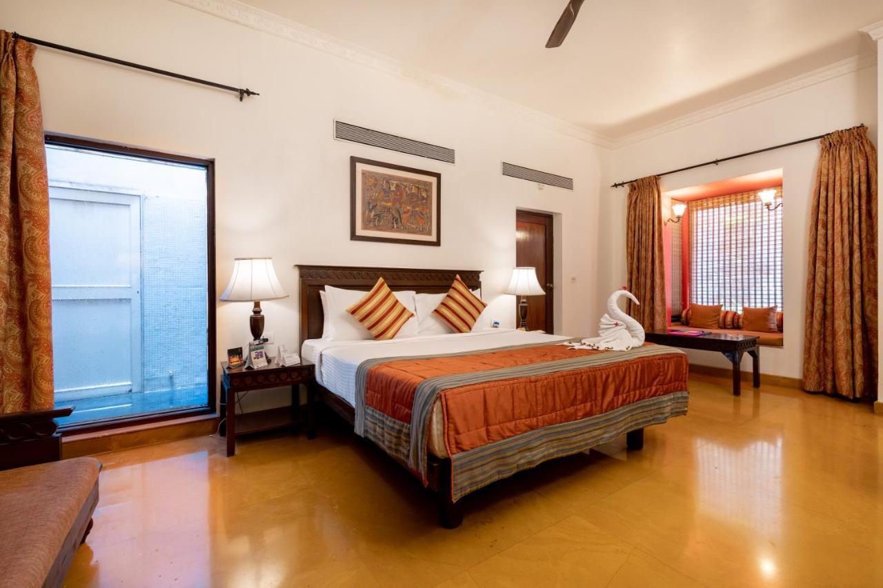 Fort Jadhavgadh -A Gadh Heritage Hotel Sasvad Экстерьер фото