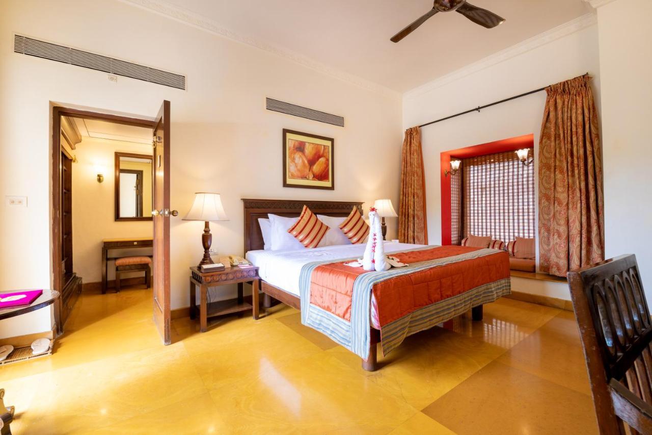 Fort Jadhavgadh -A Gadh Heritage Hotel Sasvad Экстерьер фото
