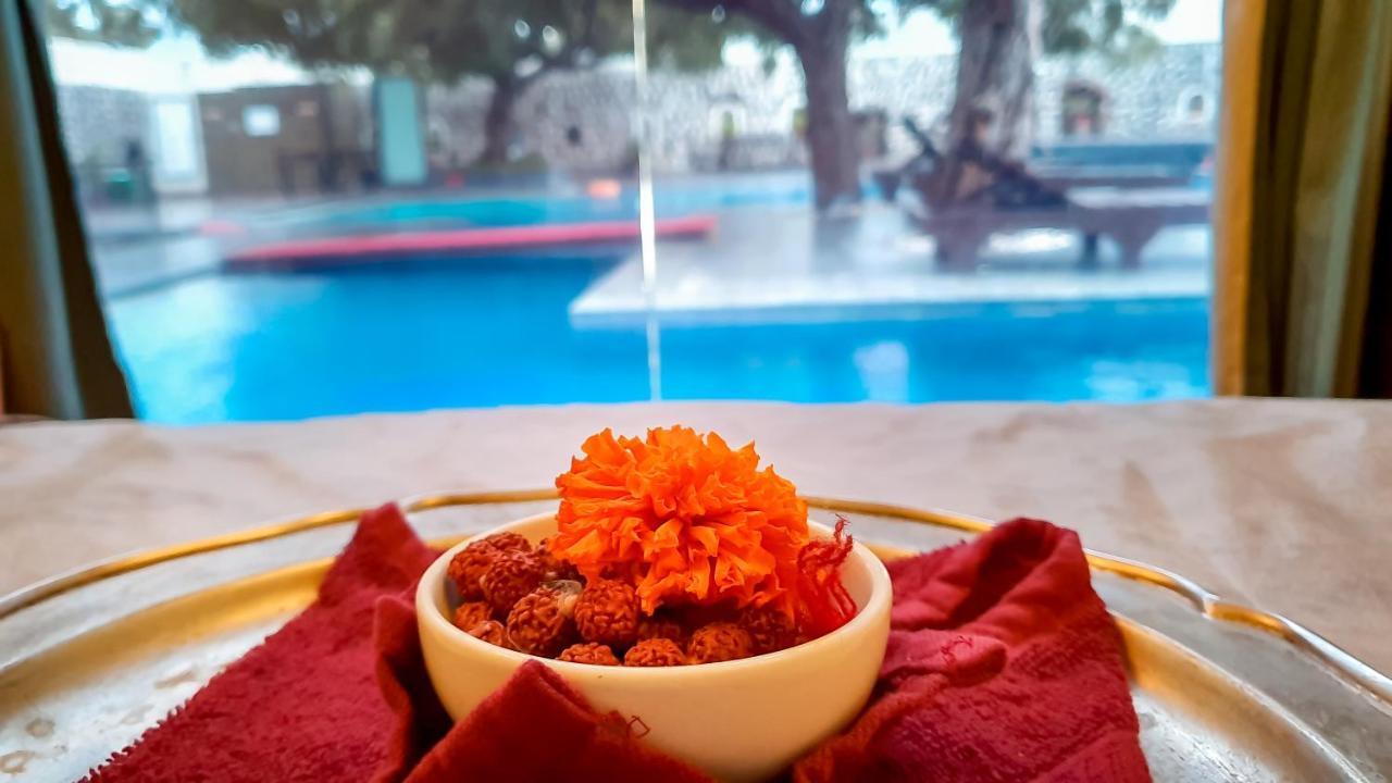 Fort Jadhavgadh -A Gadh Heritage Hotel Sasvad Экстерьер фото